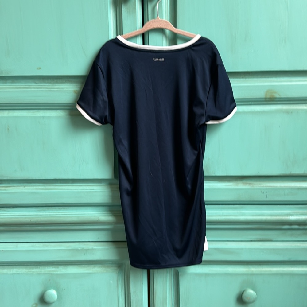 Sports shirt - Picture 2 of 3